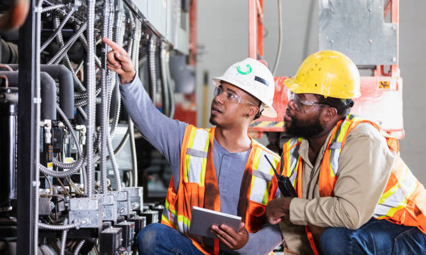 Best Circuit Breaker Repair  in Hawthorne, CA